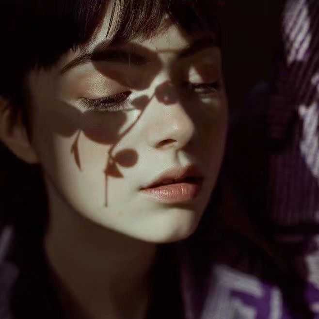 6686体育平台中级作者Deborah