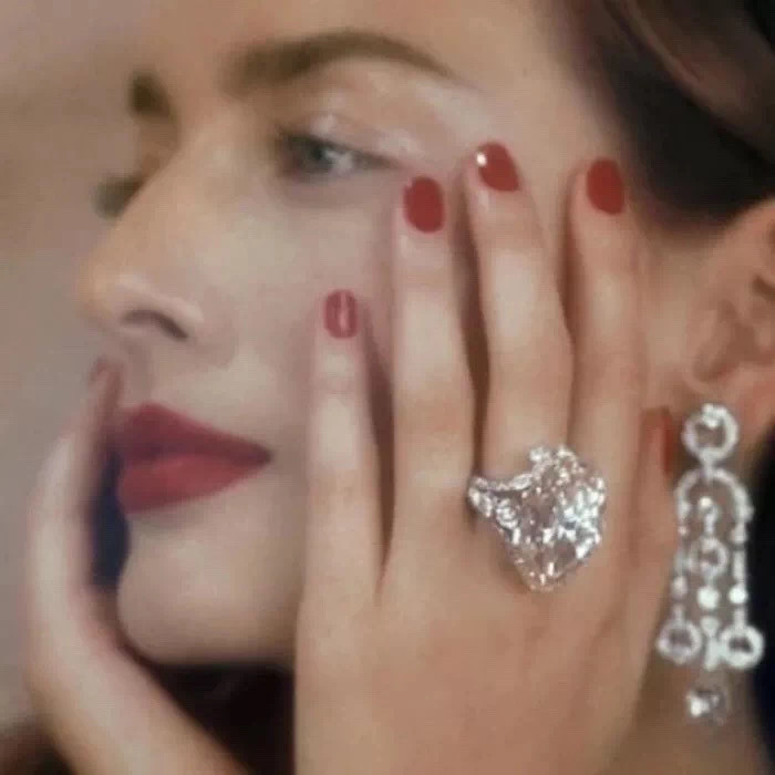 6686体育平台首席作者Alexander