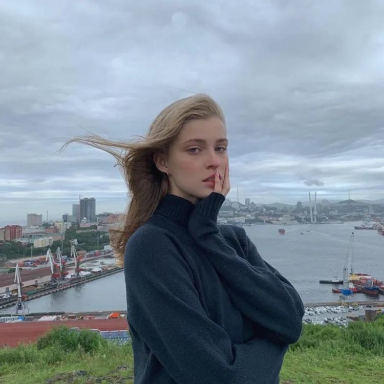 6686体育平台金牌作者嗳血淚