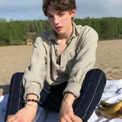 6686体育平台签约作者Jolene