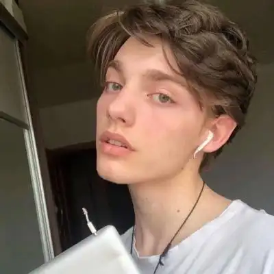 6686体育平台铜牌作者Kellan