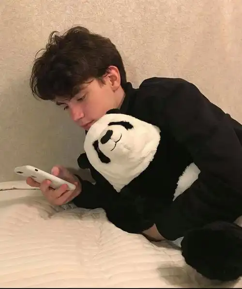 6686体育平台首席作者一米阳光