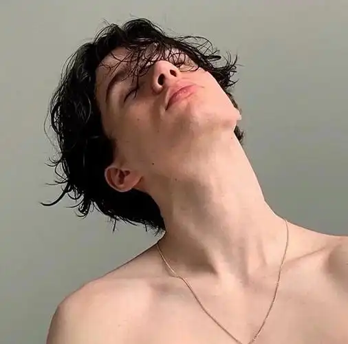 6686体育平台特邀作者蜜棕马尾