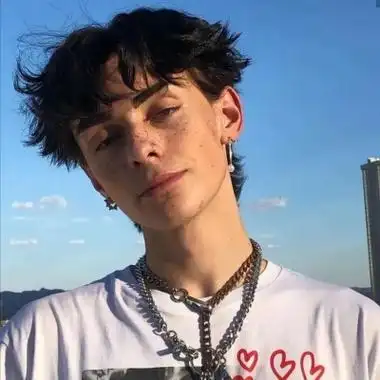 6686体育平台金牌作者Sebastian