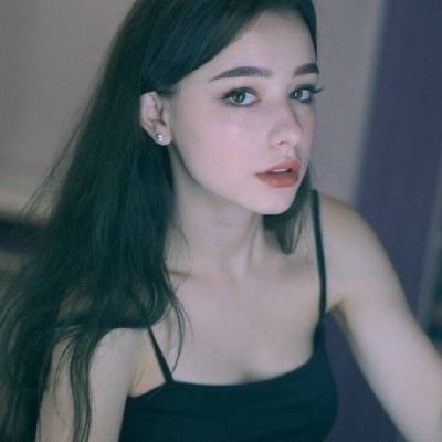 6686体育平台铜牌作者Queen