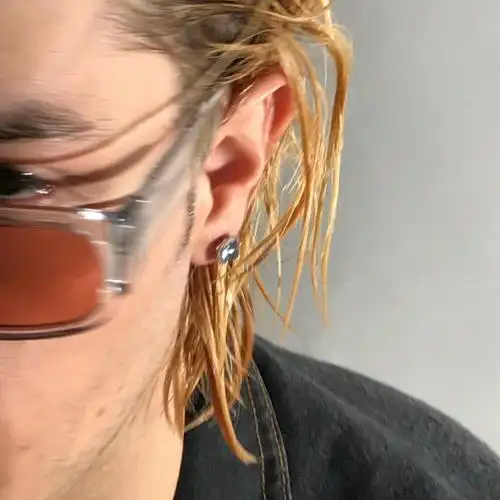 6686体育平台铜牌作者Yasmin